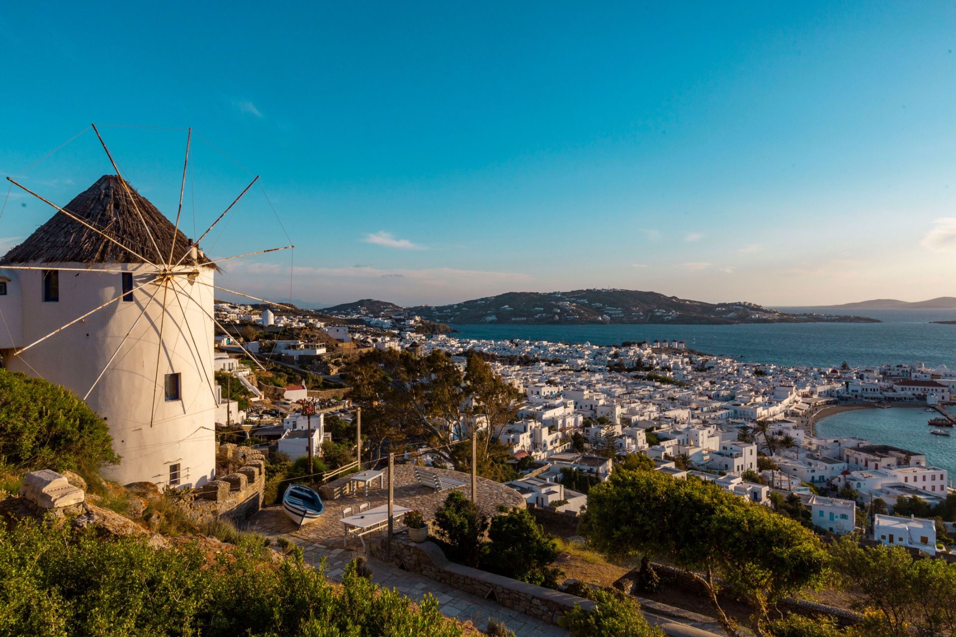 the villages of mykonos from the above i villaggi di mykonos